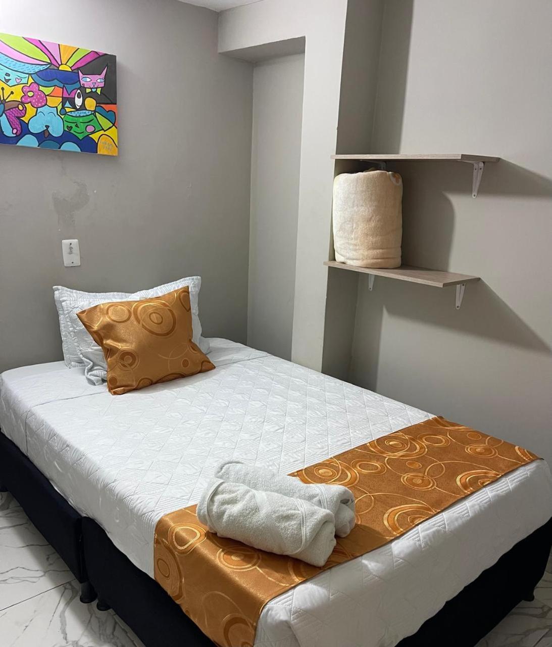 Hotel Luxem Богота Экстерьер фото