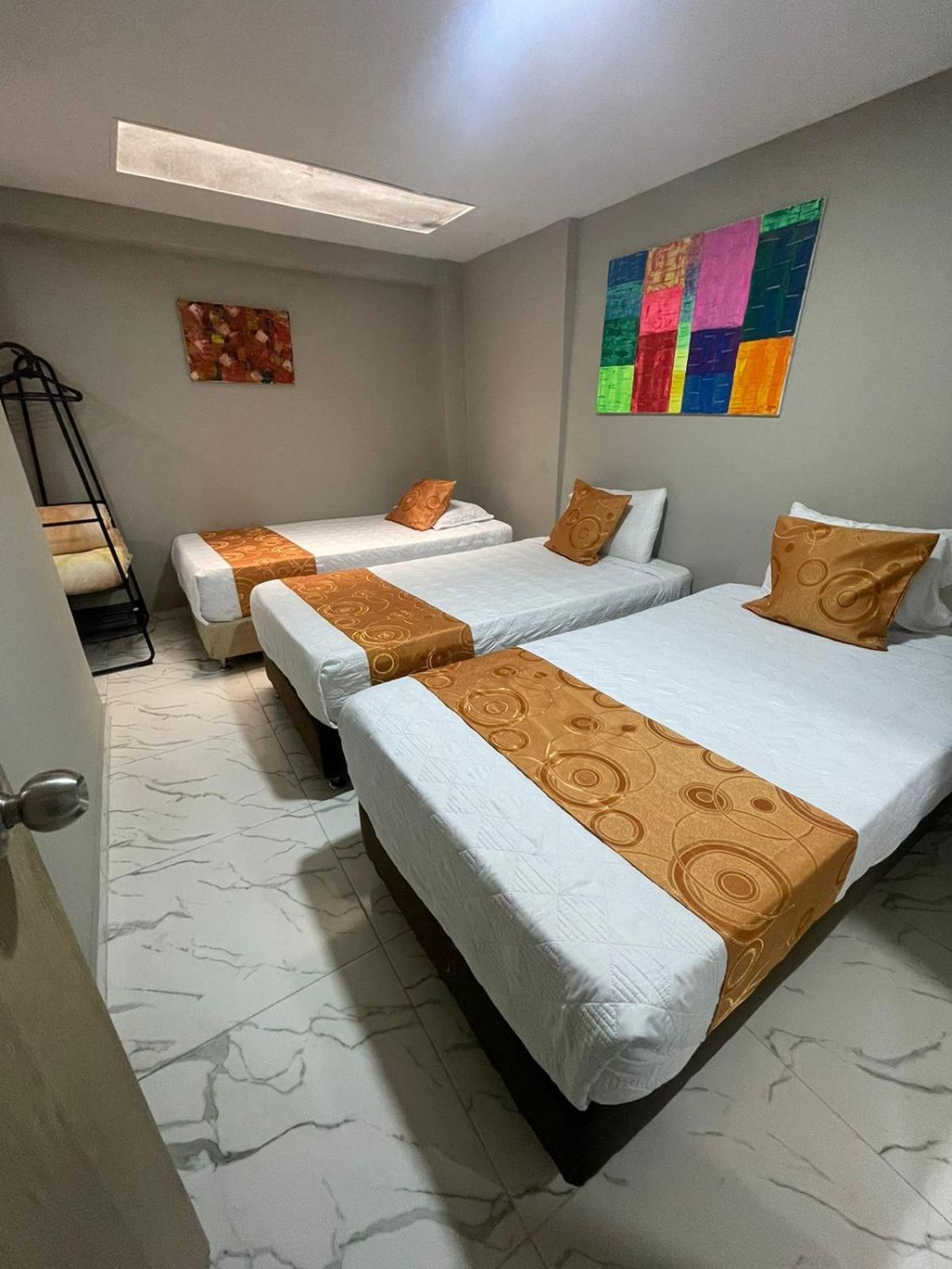 Hotel Luxem Богота Экстерьер фото